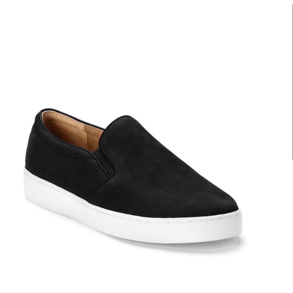 Vionic Midi Slip On Sneakers - Black Midi size 8 fits like 8.5